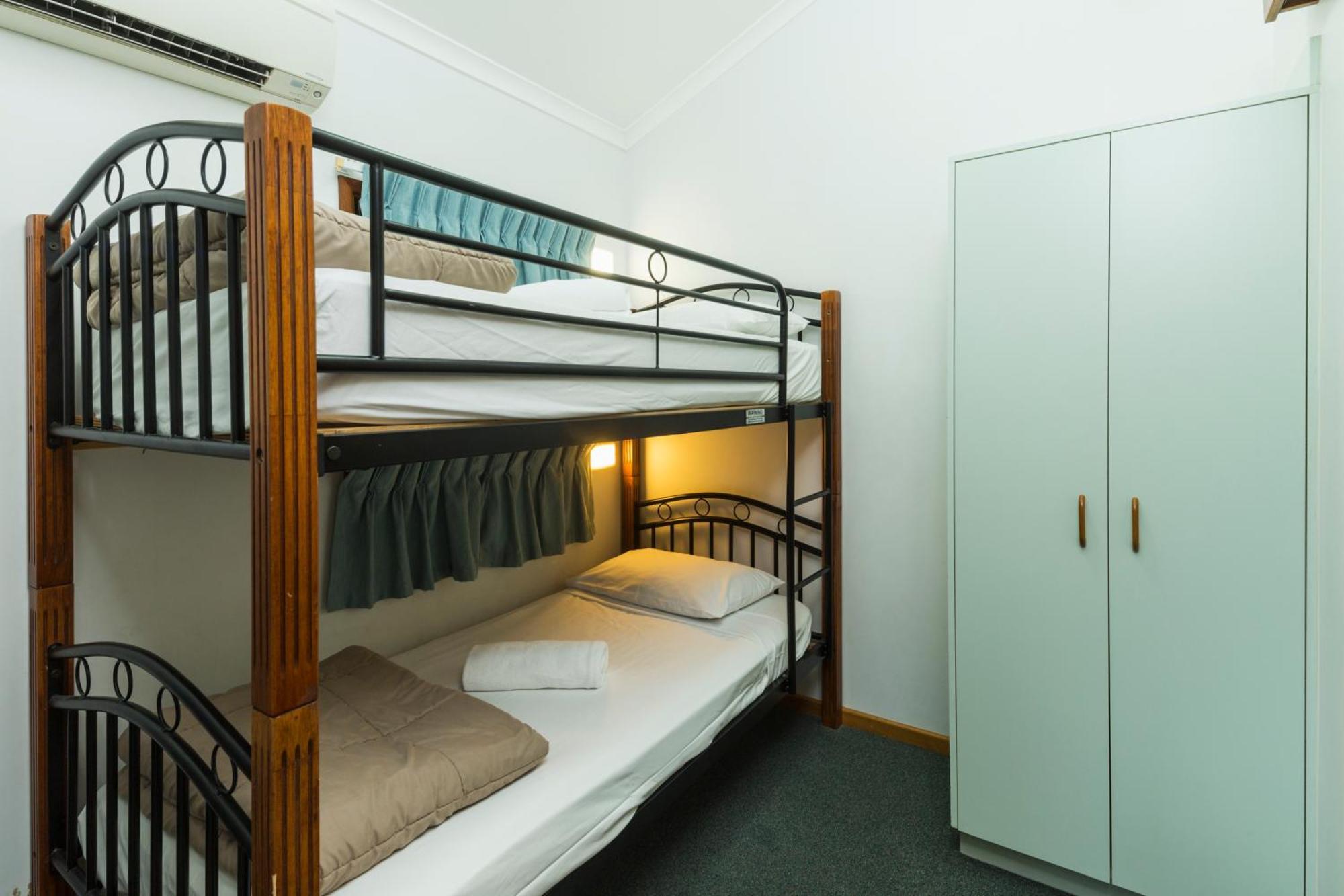 Ingenia Holidays Cairns Coconut Quarto foto A bunk bed